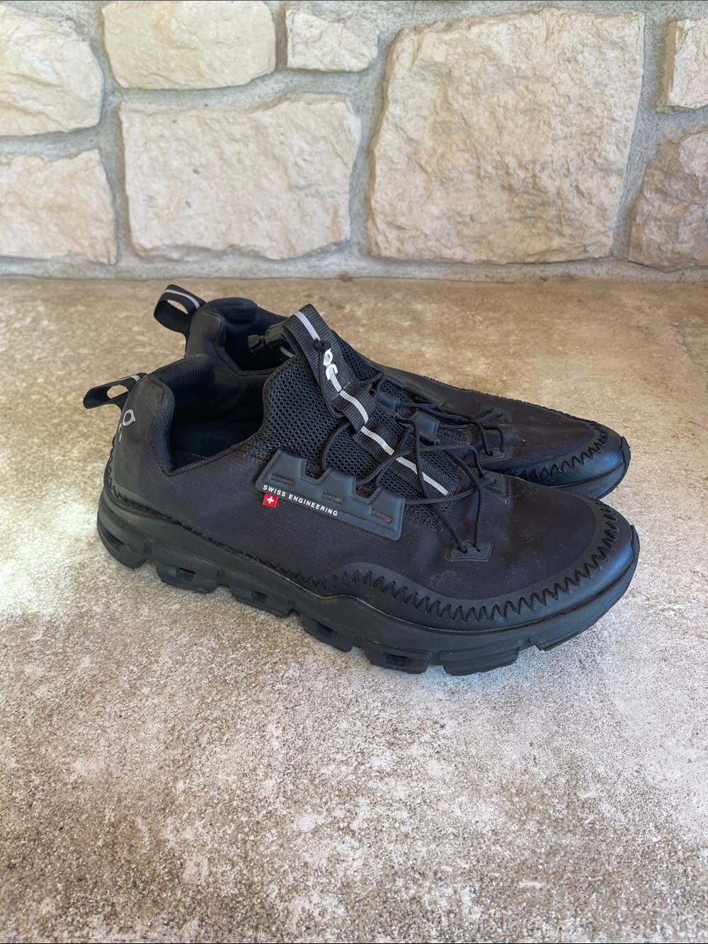 On Running Black Low-Top Cloud Sneaker